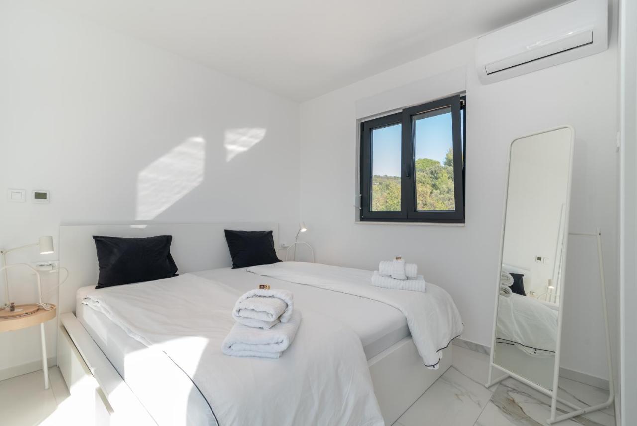 Lavender Tree - Luxury Apartments Trogir Exterior foto